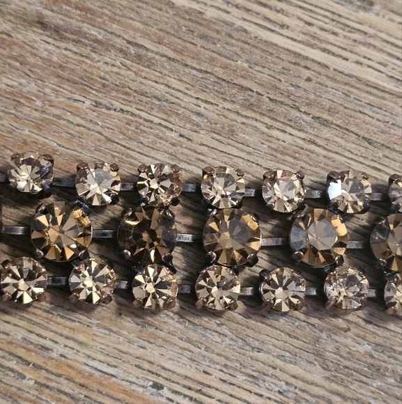 Estate Vintage Juliana Amber Glass Rivoli 3 Row Gold Tone Bracelet - Picture 12 of 12